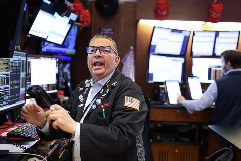 S&P 500’s Winning Streak Ends After Trump Announces New Tariff Plans