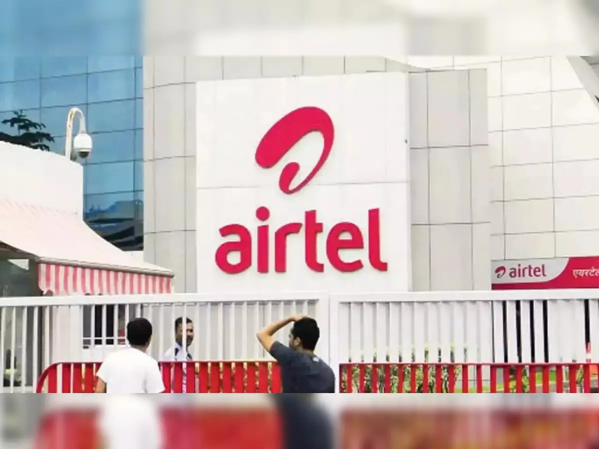 Bharti Airtel Shares Fall 3% After Big Stake Sale by Singtel