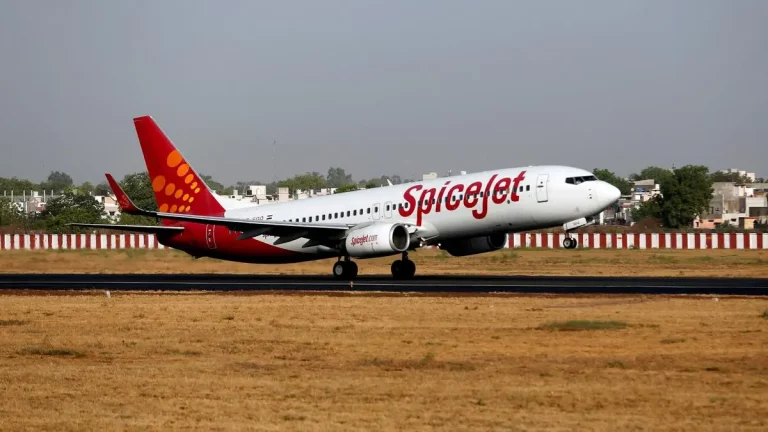 SpiceJet Shares Grab Attention After NCLT Asks Lessors for Important Legal Papers